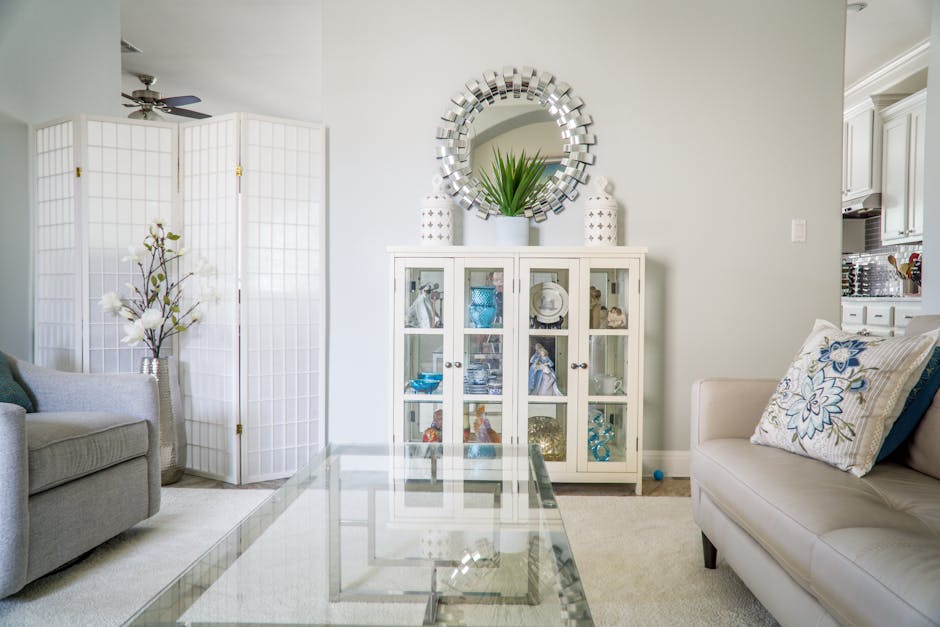 A sparkling clean, beautifully maintained living room